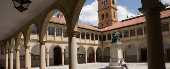 Ayudas de matrícula para estudios oficiales de Grado y Máster en la Universidad de Oviedo curso 2019/2020